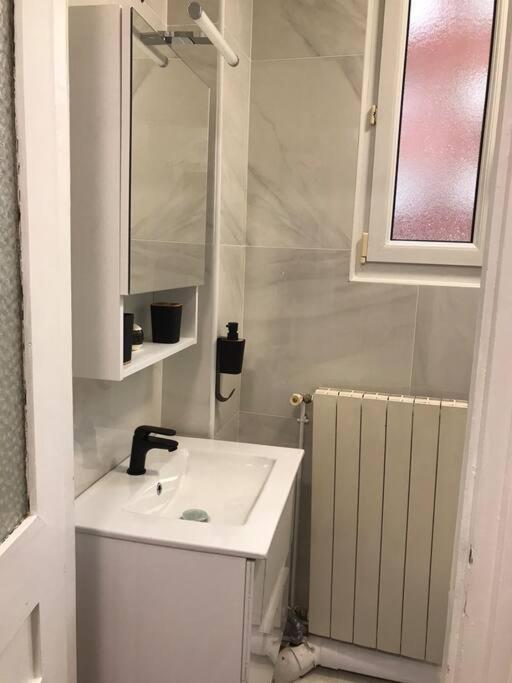 Charmant Appartement Cosy 2 Pieces Paris 15E Luaran gambar